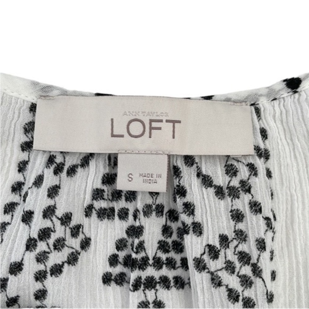 Loft Blouse - Picture 2 of 8